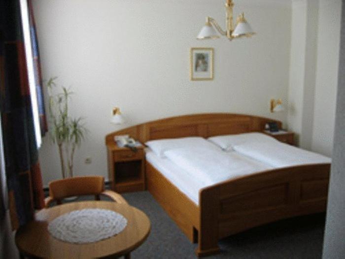 Gasthof Pension Baumkirchner Altheim Zewnętrze zdjęcie